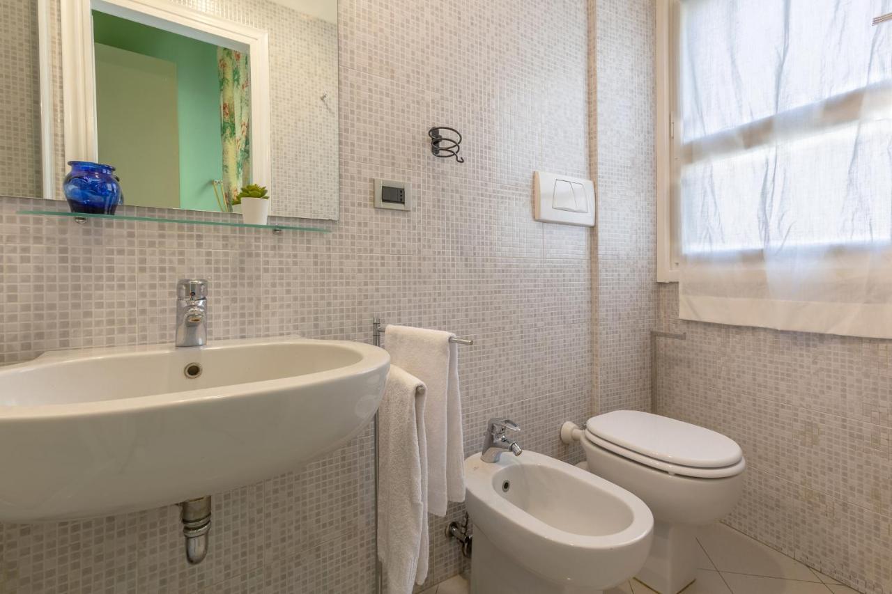 Mercato Delle Erbe Big Apartment Bologna Luaran gambar